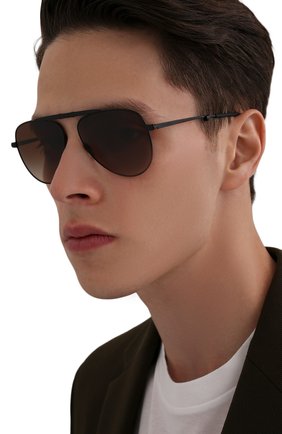 Мужские солнцезащитные очки GIORGIO ARMANI коричневого цвета, арт. AR6113T | Фото 2 (Тип очков: С/з; Кросс-КТ: С/з-мужское; Очки форма: Авиаторы; Оптика Гендер: оптика-мужское)