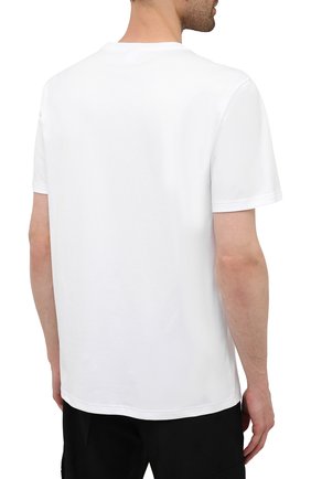 Мужская хлопковая футболка  BERLUTI белого цвета, арт. R20JRS62-001 | Фото 4 (Принт: Без принта; Рукава: Короткие; Длина (для топов): Стандартные; Региональные ограничения белый список (Axapta Mercury): RU; Материал внешний: Хлопок; Стили: Кэжуэл)