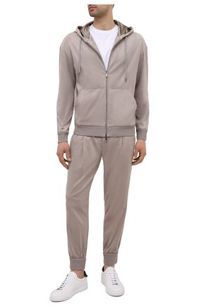 Мужской толстовка GIORGIO ARMANI светло-бежевого цвета по цене 120500 руб., арт. 6KSB51/SJGBZ | Фото 2 Мужской толстовка GIORGIO ARMANI светло-бежевого цвета, арт. 6KSB51/SJGBZ | Фото 2 (Рукава: Длинные; Длина (для топов): Стандартные; Материал подклада: Синтетический материал; Материал внешний: Синтетический материал; Мужское Кросс-КТ: Толстовка-одежда; Стили: Спорт-шик)