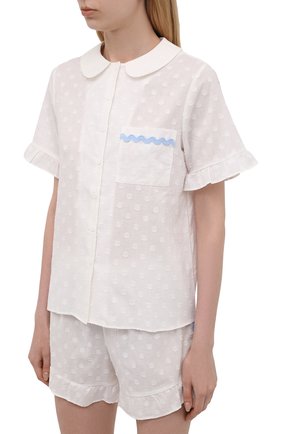 Женская хлопковая пижама YOLKE белого цвета, арт. SS20-40C-CJ-W | Фото 2 (Длина (для топов): Стандартные; Материал внешний: Хлопок; Рукава: Короткие; Длина Ж (юбки, платья, шорты): Мини)