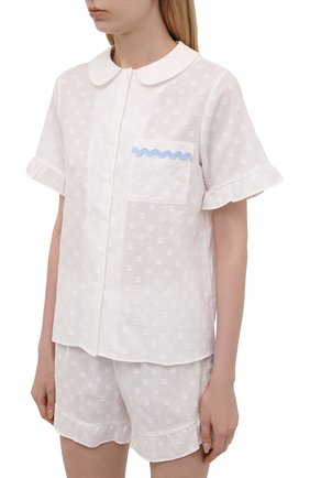 Женская хлопковая пижама YOLKE белого цвета по цене 9920 руб., арт. SS20-40C-CJ-W | Фото 2 Женская хлопковая пижама YOLKE белого цвета, арт. SS20-40C-CJ-W | Фото 2 (Длина (для топов): Стандартные; Материал внешний: Хлопок; Рукава: Короткие; Длина Ж (юбки, платья, шорты): Мини)