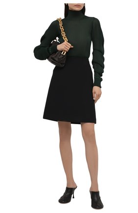 Женская юбка BOTTEGA VENETA черного цвета по цене 56900 руб., арт. 668573/VF4A0 | Фото 2 Женская юбка BOTTEGA VENETA черного цвета, арт. 668573/VF4A0 | Фото 2 (Материал внешний: Синтетический материал; Женское Кросс-КТ: Юбка-одежда; Стили: Кэжуэл; Длина Ж (юбки, платья, шорты): Мини)