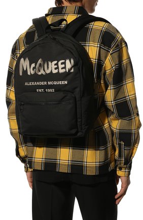 Мужской текстильный рюкзак ALEXANDER MCQUEEN черного цвета по цене 73950 руб., арт. 646457/1AABW | Фото 2 Мужской текстильный рюкзак ALEXANDER MCQUEEN черного цвета, арт. 646457/1AABW | Фото 2