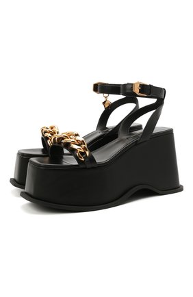 Женские кожаные босоножки VERSACE черного цвета по цене 89950 руб., арт. DST6020/DVT2P | Фото 1 Женские кожаные босоножки VERSACE черного цвета, арт. DST6020/DVT2P | Фото 1