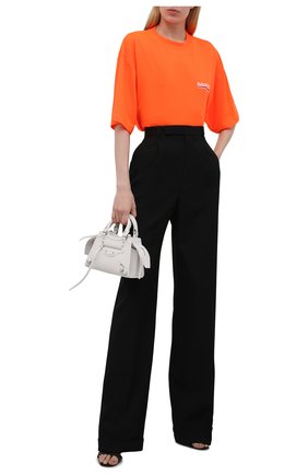 Женская футболка BALENCIAGA оранжевого цвета по цене 49950 руб., арт. 641655/TKVE8 | Фото 2 Женская футболка BALENCIAGA оранжевого цвета, арт. 641655/TKVE8 | Фото 2