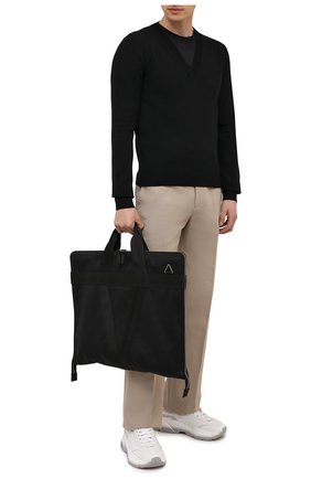 Мужская текстильный кофр BOTTEGA VENETA черного цвета по цене 143500 руб., арт. 658607/V0EP4 | Фото 2 Мужская текстильный кофр BOTTEGA VENETA черного цвета, арт. 658607/V0EP4 | Фото 2 (Региональные ограничения белый список (Axapta Mercury): RU; Ремень/цепочка: На ремешке; Материал: Текстиль; Размер: large)