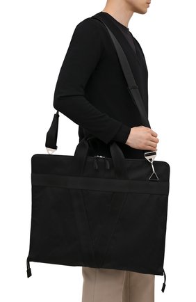 Мужская текстильный кофр BOTTEGA VENETA черного цвета по цене 143500 руб., арт. 658607/V0EP4 | Фото 5 Мужская текстильный кофр BOTTEGA VENETA черного цвета, арт. 658607/V0EP4 | Фото 5 (Региональные ограничения белый список (Axapta Mercury): RU; Ремень/цепочка: На ремешке; Материал: Текстиль; Размер: large)