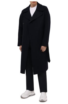 Мужской пальто из шерсти и кашемира GIORGIO ARMANI темно-синего цвета по цене 260500 руб., арт. 1WG0L07Q/T02VR | Фото 2 Мужской пальто из шерсти и кашемира GIORGIO ARMANI темно-синего цвета, арт. 1WG0L07Q/T02VR | Фото 2 (Материал внешний: Шерсть; Рукава: Длинные; Мужское Кросс-КТ: пальто-верхняя одежда; Стили: Классический)