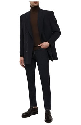 Мужской шерстяная водолазка TOM FORD коричневого цвета по цене 82700 руб., арт. BYM94/TFK120 | Фото 2 Мужской шерстяная водолазка TOM FORD коричневого цвета, арт. BYM94/TFK120 | Фото 2 (Рукава: Длинные; Длина (для топов): Стандартные; Материал внешний: Шерсть; Мужское Кросс-КТ: Водолазка-одежда; Принт: Без принта; Стили: Кэжуэл; Региональные ограничения белый список (Axapta Mercury): RU)
