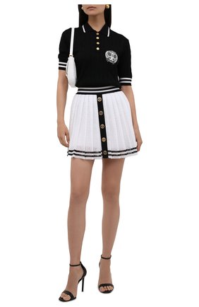 Женское шерстяное поло BALMAIN черного цвета по цене 86150 руб., арт. WF1GC005/KA10 | Фото 2 Женское шерстяное поло BALMAIN черного цвета, арт. WF1GC005/KA10 | Фото 2 (Материал внешний: Шерсть; Длина (для топов): Стандартные; Рукава: 3/4; Стили: Кэжуэл; Кросс-КТ: Трикотаж)