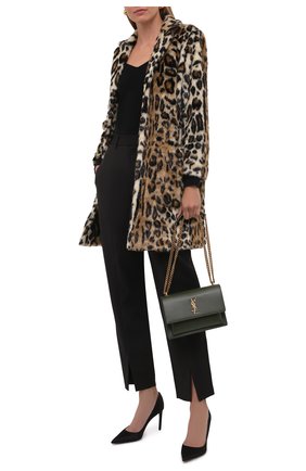 Женская шуба из экомеха DSQUARED2 леопардового цвета по цене 95550 руб., арт. S75AA0371/S53013 | Фото 2 Женская шуба из экомеха DSQUARED2 леопардового цвета, арт. S75AA0371/S53013 | Фото 2 (Материал внешний: Синтетический материал; Материал подклада: Синтетический материал; Рукава: Длинные; Длина (верхняя одежда): До середины бедра; Стили: Гламурный)