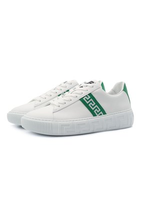 Мужские кожаные кеды greca VERSACE белого цвета по цене 59950 руб., арт. DSU8404/1A00775 | Фото 1 Мужские кожаные кеды greca VERSACE белого цвета, арт. DSU8404/1A00775 | Фото 1 (Материал внутренний: Натуральная кожа; Подошва: Массивная; Материал внешний: Кожа; Материал утеплителя: Без утеплителя; Длина стельки: 29,6, 28,4; Стили: Классический)