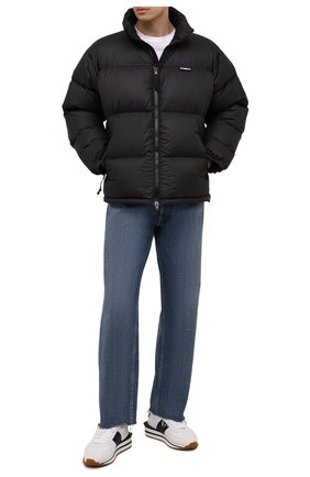 Мужская пуховая куртка VETEMENTS черного цвета по цене 164500 руб., арт. UA52JA550B 1324/M | Фото 2 Мужская пуховая куртка VETEMENTS черного цвета, арт. UA52JA550B 1324/M | Фото 2