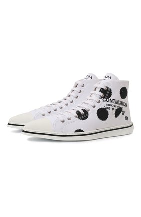 Женские текстильные кеды PRADA белого цвета по цене 64000 руб., арт. 1T618M-3LFK-F0009-025 | Фото 1 Женские текстильные кеды PRADA белого цвета, арт. 1T618M-3LFK-F0009-025 | Фото 1
