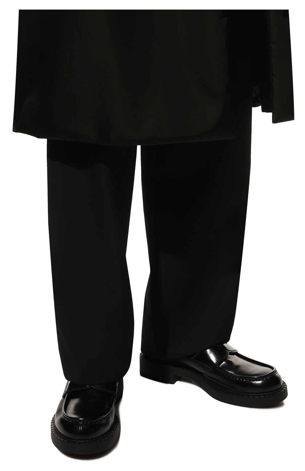 Мужские кожаные лоферы  PRADA черного цвета, арт. 2DE127-055-F0002 | Фото 3 (Материал внешний: Кожа; Мужское Кросс-КТ: Лоферы-обувь; Стили: Кэжуэл)