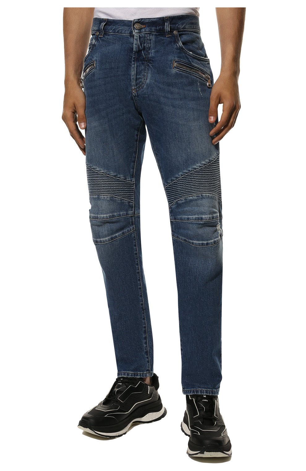 Мужские джинсы BALMAIN синего цвета, арт. WH1MH005/031D | Фото 3 (Силуэт М (брюки): Прямые; Кросс-КТ: Деним; Длина (брюки, джинсы): Стандартные; Стили: Гранж; Материал внешний: Хлопок; Детали: Потертости)