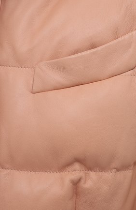 Женская кожаная куртка TOM FORD светло-розового цвета, арт. GIL418-LEX217 | Фото 5 (Кросс-КТ: Куртка; Рукава: Длинные; Материал подклада: Синтетический материал, Вискоза; Материал внешний: Натуральная кожа; Женское Кросс-КТ: Замша и кожа; Длина (верхняя одежда): Короткие; Материал утеплителя: Пух и перо; Стили: Кэжуэл)
