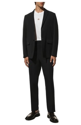 Мужская хлопковая футболка DOLCE & GABBANA белого цвета по цене 42900 руб., арт. G8NC5Z/G7A0W | Фото 2 Мужская хлопковая футболка DOLCE & GABBANA белого цвета, арт. G8NC5Z/G7A0W | Фото 2 (Материал внешний: Хлопок; Длина (для топов): Стандартные; Принт: Без принта; Рукава: Короткие; Стили: Кэжуэл)