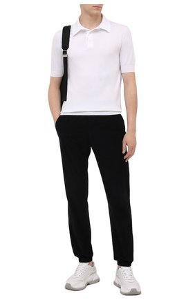 Мужские хлопковые джоггеры Z ZEGNA черного цвета по цене 33950 руб., арт. VY113/ZZ346 | Фото 2 Мужские хлопковые джоггеры Z ZEGNA черного цвета, арт. VY113/ZZ346 | Фото 2 (Материал внешний: Хлопок; Длина (брюки, джинсы): Стандартные; Силуэт М (брюки): Джоггеры; Стили: Спорт-шик)