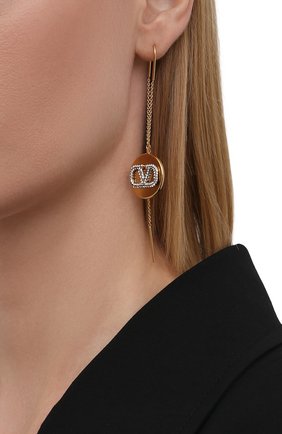 Женские серьги VALENTINO золотого цвета по цене 40950 руб., арт. WW2J0I66/YCW | Фото 2 Женские серьги VALENTINO золотого цвета, арт. WW2J0I66/YCW | Фото 2