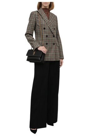 Женский кашемировый жакет LORO PIANA зеленого цвета по цене 399500 руб., арт. FAL3124 | Фото 2 Женский кашемировый жакет LORO PIANA зеленого цвета, арт. FAL3124 | Фото 2 (Материал внешний: Шерсть, Кашемир; Материал подклада: Шелк; Стили: Кэжуэл; Случай: Формальный; Женское Кросс-КТ: Жакет-одежда; Рукава: Длинные; 1-2-бортные: Двубортные; Длина (для топов): Удлиненные)