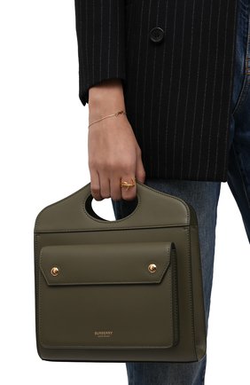 Женская сумка pocket bag medium BURBERRY хаки цвета, арт. 8042434 | Фото 2 (Материал: Натуральная кожа; Сумки-технические: Сумки top-handle; Ремень/цепочка: На ремешке; Размер: medium)