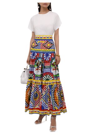 Женская хлопковая юбка DOLCE & GABBANA разноцветного цвета по цене 94950 руб., арт. F4A8QT/GDS11 | Фото 2 Женская хлопковая юбка DOLCE & GABBANA разноцветного цвета, арт. F4A8QT/GDS11 | Фото 2 (Материал внешний: Хлопок; Женское Кросс-КТ: Юбка-одежда; Стили: Гламурный; Длина Ж (юбки, платья, шорты): Макси)
