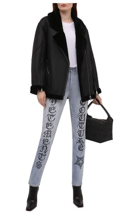 Женские джинсы VETEMENTS голубого цвета по цене 114000 руб., арт. WA52PA700B 2803/LIGHT BLUE | Фото 2 Женские джинсы VETEMENTS голубого цвета, арт. WA52PA700B 2803/LIGHT BLUE | Фото 2