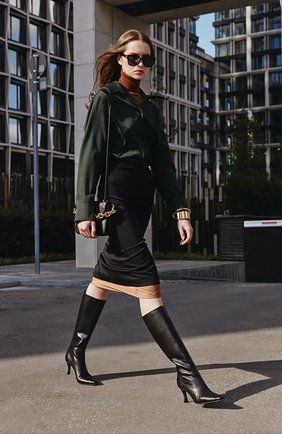 Женская сумка mount small BOTTEGA VENETA темно-коричневого цвета по цене 299500 руб., арт. 667399/V12J0 | Фото 7 Женская сумка mount small BOTTEGA VENETA темно-коричневого цвета, арт. 667399/V12J0 | Фото 7 (Сумки-технические: Сумки top-handle; Материал: Натуральная кожа; Региональные ограничения белый список (Axapta Mercury): RU; Ремень/цепочка: На ремешке; Размер: small)