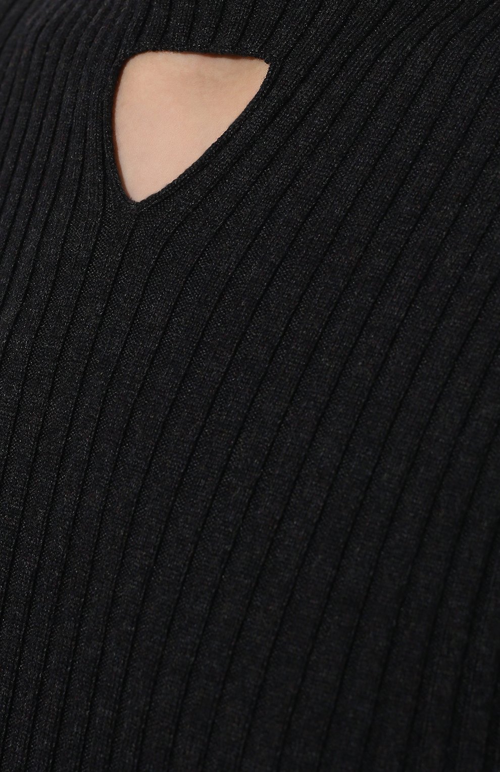 Женская шерстяная водолазка BOTTEGA VENETA серого цвета, арт. 662397/V17R0 | Фото 5 (Женское Кросс-КТ: Водолазка-одежда; Материал внешний: Шерсть; Рукава: Длинные; Стили: Гламурный; Длина (для топов): Стандартные)