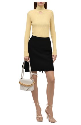 Женская шерстяная водолазка BOTTEGA VENETA цвета по цене 73950 руб., арт. 662397/V0Z80 | Фото 2 Женская шерстяная водолазка BOTTEGA VENETA цвета, арт. 662397/V0Z80 | Фото 2 (Материал внешний: Шерсть; Длина (для топов): Стандартные; Рукава: Длинные; Женское Кросс-КТ: Водолазка-одежда; Стили: Гламурный)