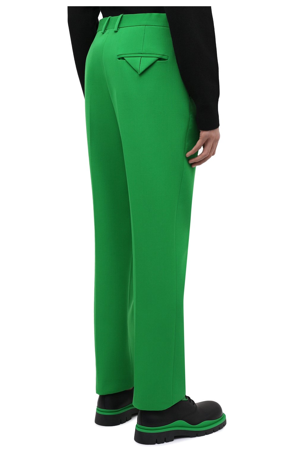 Мужские шерстяные брюки BOTTEGA VENETA зеленого цвета, арт. 659698/VKIV0 | Фото 4 (Материал внешний: Шерсть; Длина (брюки, джинсы): Стандартные; Случай: Повседневный; Стили: Минимализм)