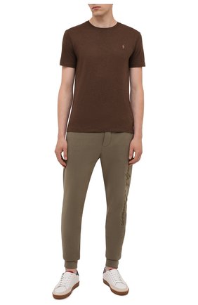 Мужские джоггеры из хлопка и вискозы RALPH LAUREN хаки цвета по цене 62400 руб., арт. 790740364 | Фото 2 Мужские джоггеры из хлопка и вискозы RALPH LAUREN хаки цвета, арт. 790740364 | Фото 2 (Материал внешний: Хлопок; Длина (брюки, джинсы): Стандартные; Силуэт М (брюки): Джоггеры; Мужское Кросс-КТ: Брюки-трикотаж; Стили: Спорт-шик)