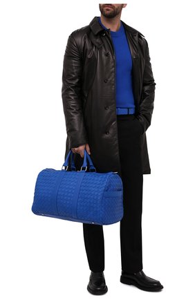 Мужская кожаная дорожная сумка BOTTEGA VENETA синего цвета по цене 299500 руб., арт. 650066/V0E51 | Фото 3 Мужская кожаная дорожная сумка BOTTEGA VENETA синего цвета, арт. 650066/V0E51 | Фото 3 (Материал: Натуральная кожа; Ремень/цепочка: На ремешке)