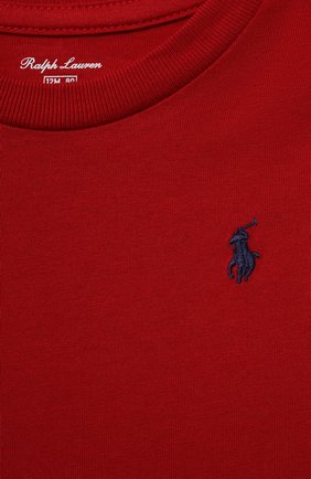 Детский хлопковая футболка POLO RALPH LAUREN красного цвета по цене 3175 руб., арт. 320832904 | Фото 3 Детский хлопковая футболка POLO RALPH LAUREN красного цвета, арт. 320832904 | Фото 3 (Рукава: Короткие; Материал внешний: Хлопок; Ростовка одежда: 9 мес | 74 см, 12 мес | 80 см)