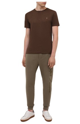Мужская хлопковая футболка POLO RALPH LAUREN коричневого цвета по цене 6365 руб., арт. 710740727 | Фото 2 Мужская хлопковая футболка POLO RALPH LAUREN коричневого цвета, арт. 710740727 | Фото 2