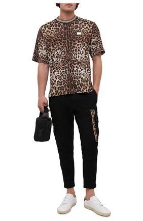 Мужская хлопковая футболка DOLCE & GABBANA леопардового цвета, арт. G8MP5T/HS7EE | Фото 2 (Длина (для топов): Стандартные; Материал внешний: Хлопок; Стили: Кэжуэл; Рукава: Короткие; Принт: С принтом)