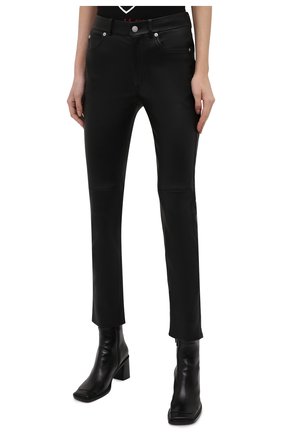 Женские кожаные брюки ALEXANDER MCQUEEN черного цвета, арт. 668455/Q5AGR | Фото 3 (Длина (брюки, джинсы): Стандартные; Женское Кросс-КТ: Брюки-одежда, Кожаные брюки; Силуэт Ж (брюки и джинсы): Прямые; Стили: Гранж; Материал внешний: Натуральная кожа; Материал подклада: Хлопок)
