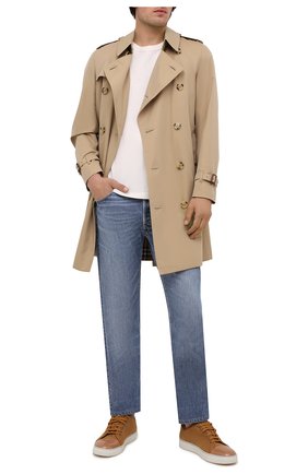Мужские замшевые кеды dbb1 LANVIN светло-коричневого цвета по цене 47250 руб., арт. FM-SKDBB1-VBAL-A21 | Фото 2 Мужские замшевые кеды dbb1 LANVIN светло-коричневого цвета, арт. FM-SKDBB1-VBAL-A21 | Фото 2 (Материал внутренний: Натуральная кожа; Подошва: Массивная; Материал внешний: Замша, Кожа; Материал утеплителя: Без утеплителя; Длина стельки: 31,2; Стили: Классический; ширина носка стельки: 10; толщина подошвы: 3,3)