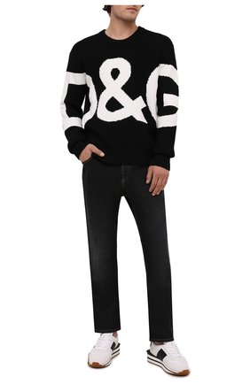 Мужской шерстяной свитер DOLCE & GABBANA черного цвета по цене 95000 руб., арт. GXG69T/JBVD8 | Фото 2 Мужской шерстяной свитер DOLCE & GABBANA черного цвета, арт. GXG69T/JBVD8 | Фото 2 (Материал внешний: Шерсть; Длина (для топов): Стандартные; Рукава: Длинные; Стили: Кэжуэл; Мужское Кросс-КТ: Свитер-одежда; Принт: С принтом)