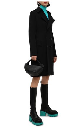 Женские кожаные сапоги BOTTEGA VENETA бирюзового цвета по цене 119500 руб., арт. 667149/VBS50 | Фото 2 Женские кожаные сапоги BOTTEGA VENETA бирюзового цвета, арт. 667149/VBS50 | Фото 2 (Материал внутренний: Натуральная кожа; Каблук тип: Устойчивый; Высота голенища: Средние; Подошва: Платформа; Каблук высота: Высокий)