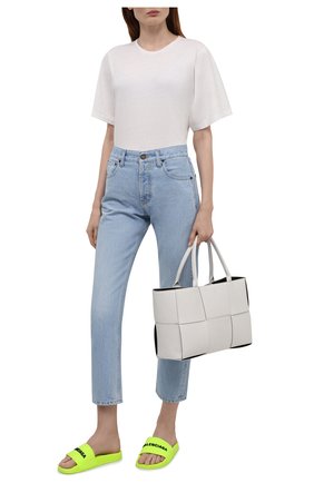 Женские резиновые шлепанцы BALENCIAGA желтого цвета по цене 29950 руб., арт. 565547/W1S82 | Фото 2 Женские резиновые шлепанцы BALENCIAGA желтого цвета, арт. 565547/W1S82 | Фото 2