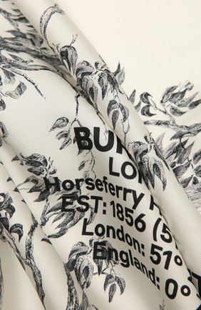 Женский шелковый платок BURBERRY бежевого цвета по цене 29900 руб., арт. 8041738 | Фото 2 Женский шелковый платок BURBERRY бежевого цвета, арт. 8041738 | Фото 2