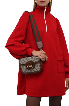 Женская сумка gg 1955 horsebit GUCCI коричневого цвета по цене 212300 руб., арт. 658574/HUHHG | Фото 2 Женская сумка gg 1955 horsebit GUCCI коричневого цвета, арт. 658574/HUHHG | Фото 2 (Материал: Экокожа, Текстиль; Сумки-технические: Сумки через плечо; Размер: mini; Ремень/цепочка: На ремешке)