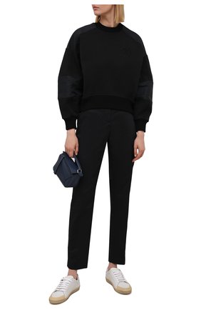 Женский хлопковый свитшот ALEXANDER MCQUEEN черного цвета по цене 540000 тенге, арт. 662637/QLABG | Фото 2 Женский хлопковый свитшот ALEXANDER MCQUEEN черного цвета, арт. 662637/QLABG | Фото 2 (Материал внешний: Хлопок; Длина (для топов): Стандартные; Женское Кросс-КТ: Свитшот-одежда; Рукава: Длинные; Стили: Спорт-шик)