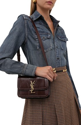 Женская сумка solferino ysl lock SAINT LAURENT темно-коричневого цвета по цене 208000 руб., арт. 634306/L3R0W | Фото 2 Женская сумка solferino ysl lock SAINT LAURENT темно-коричневого цвета, арт. 634306/L3R0W | Фото 2 (Материал: Натуральная кожа; Сумки-технические: Сумки через плечо; Размер: mini; Ремень/цепочка: На ремешке)