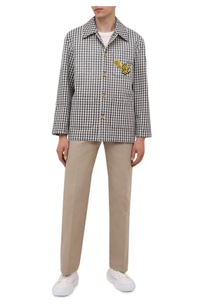 Мужская хлопковая куртка gucci x freya hartas GUCCI светло-бежевого цвета по цене 183500 руб., арт. 654022/ZAGPR | Фото 2 Мужская хлопковая куртка gucci x freya hartas GUCCI светло-бежевого цвета, арт. 654022/ZAGPR | Фото 2