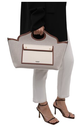 Женский сумка-тоут pocket small BURBERRY светло-бежевого цвета по цене 135000 руб., арт. 8041803 | Фото 2 Женский сумка-тоут pocket small BURBERRY светло-бежевого цвета, арт. 8041803 | Фото 2