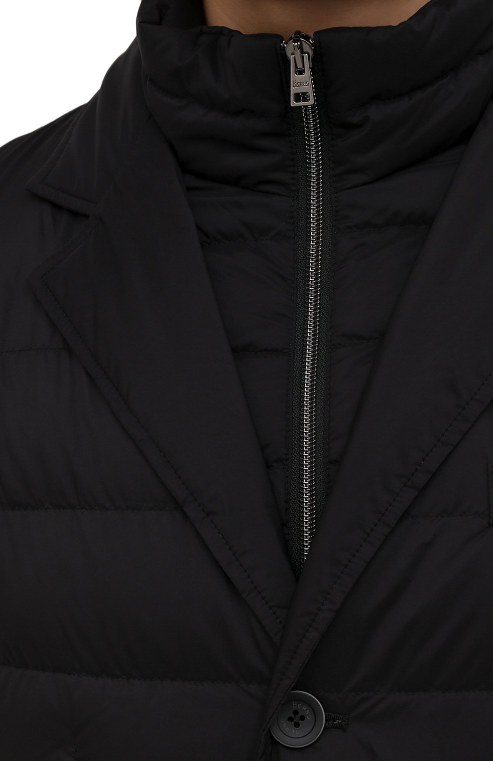 Мужская пуховая куртка HERNO черного цвета, арт. PI001ULE/19288 | Фото 5 (Кросс-КТ: Куртка; Мужское Кросс-КТ: пуховик-короткий; Рукава: Длинные; Материал внешний: Синтетический материал; Материал подклада: Синтетический материал; Длина (верхняя одежда): Короткие; Материал утеплителя: Пух и перо; Стили: Кэжуэл)