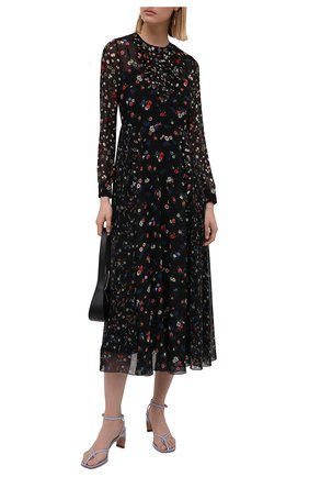 Женское платье REDVALENTINO черного цвета по цене 94650 руб., арт. WR3VAAM0/614 | Фото 2 Женское платье REDVALENTINO черного цвета, арт. WR3VAAM0/614 | Фото 2 (Материал подклада: Синтетический материал; Длина Ж (юбки, платья, шорты): Миди; Рукава: Длинные; Материал внешний: Синтетический материал; Стили: Романтичный; Случай: Повседневный; Женское Кросс-КТ: Платье-одежда)